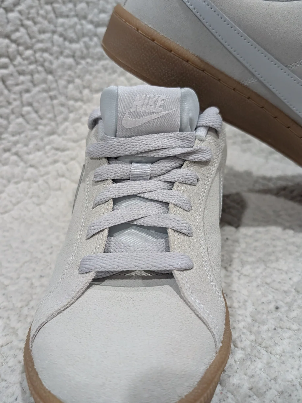 Nike Court Royale Suede